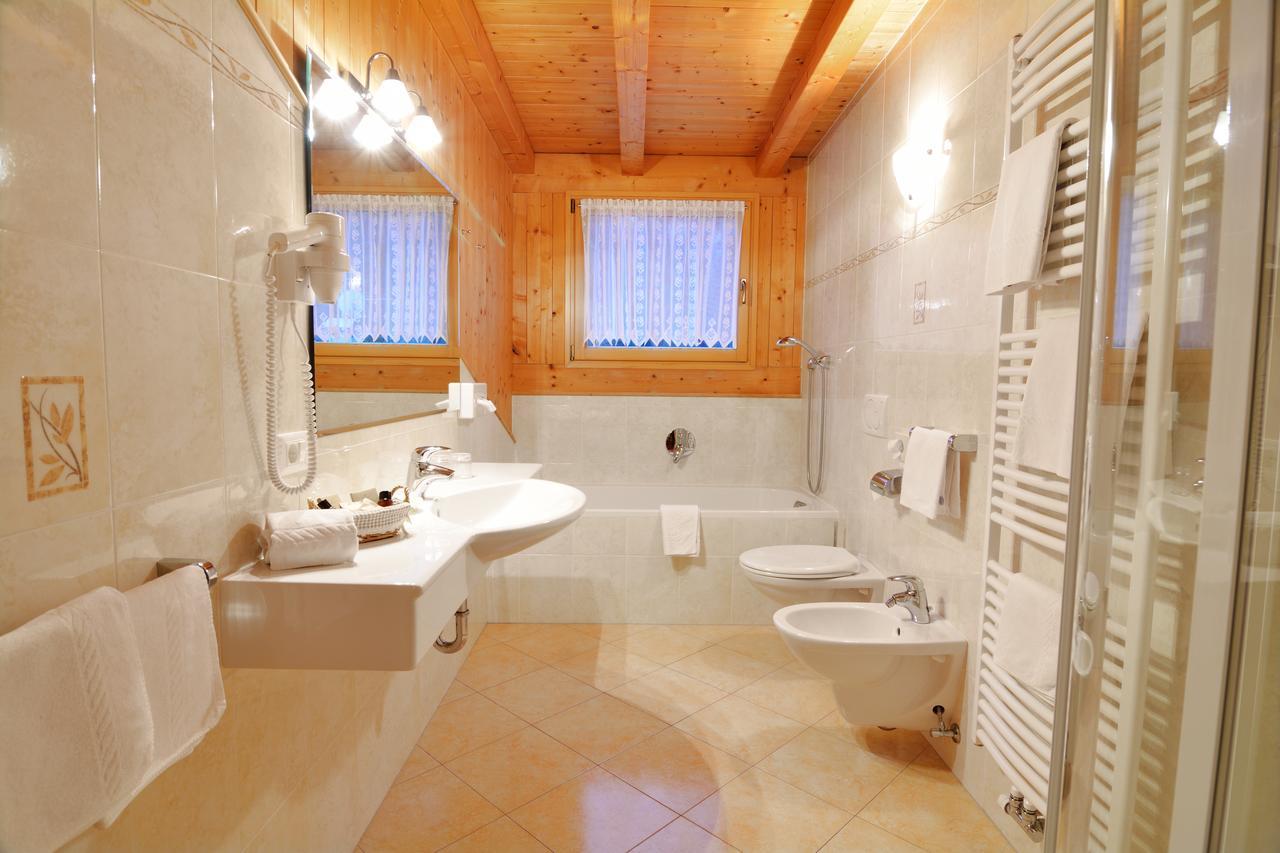 Hotel Niblea Dolomites Ortisei Eksteriør billede